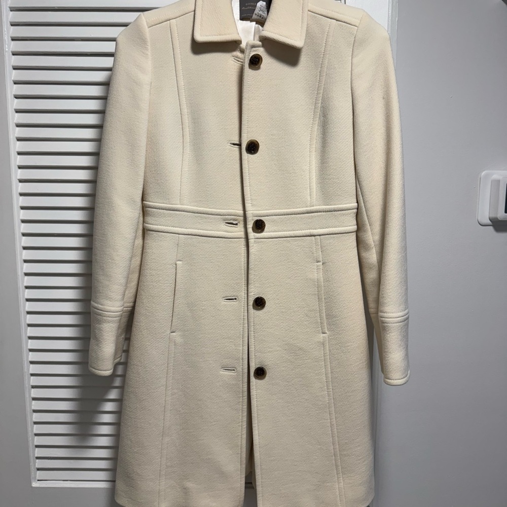 Elegant Cream Women's Coat